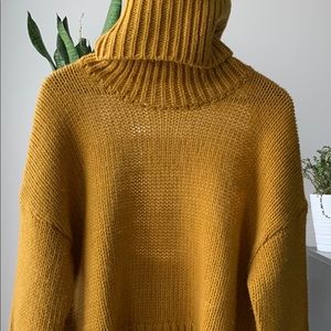 One teaspoon backless turtleneck